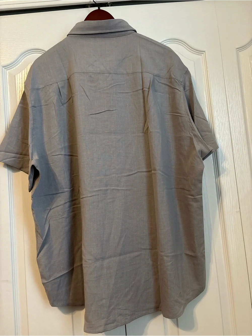COOGI Men's Light Gray Short Sleeve Button-Down Shirt